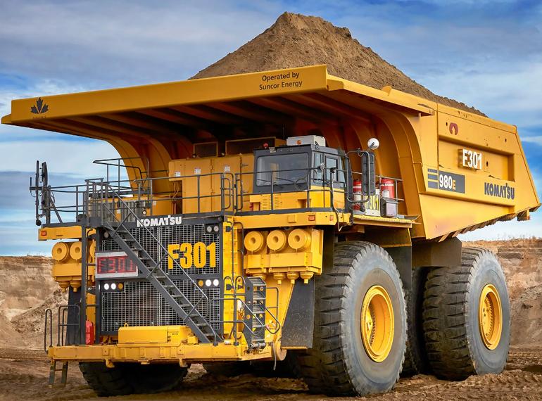 Komatsu 980E-4 - the largest dump truck in the range (400 tons) - Komatsu spare parts at sparepartskomatsu.com